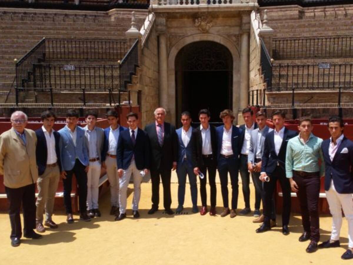 18 aspirantes en el ciclo de promoción de la Maestranza