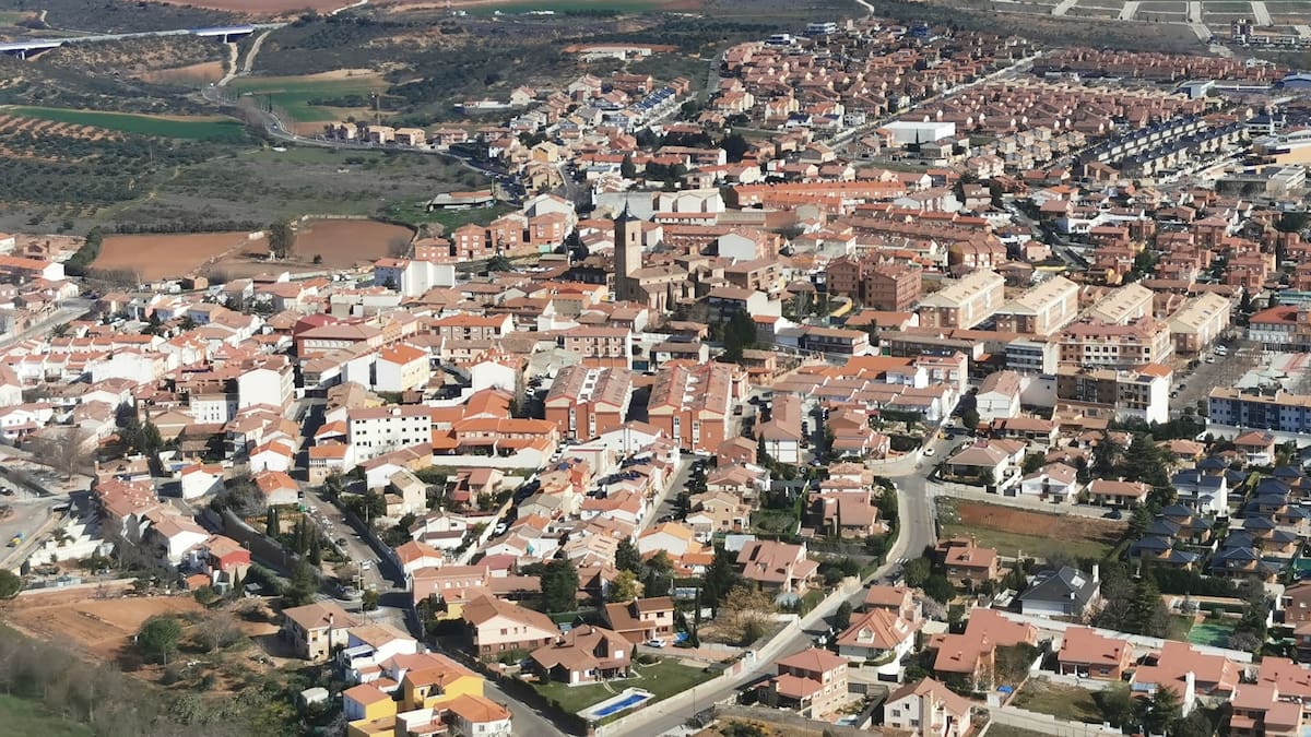 Cabanillas del Campo volverá a dar licencia para la instalación de parques eólicos y fotovoltáicos pero no en cualquier sitio