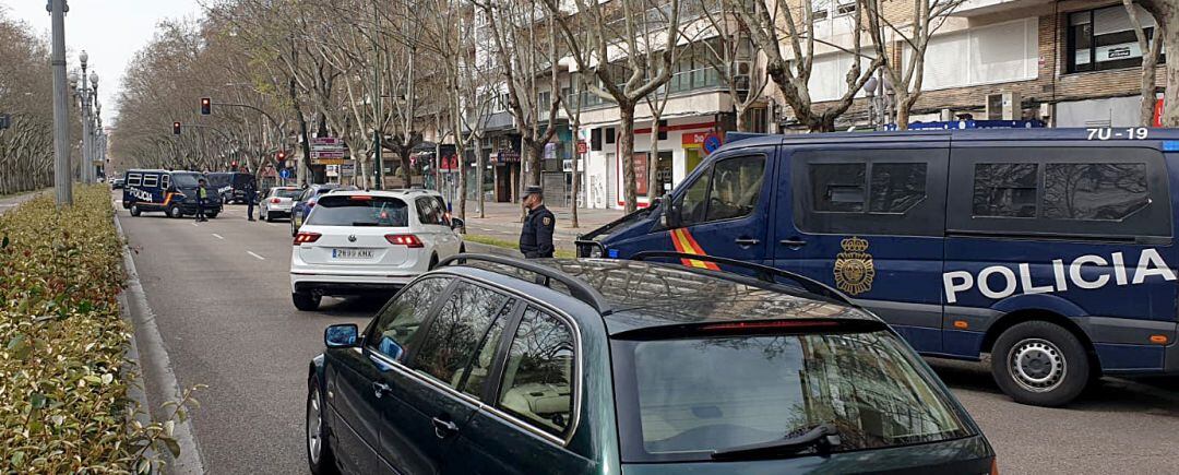 Imagen de archivo de un control policial en el paseo de Zorrilla