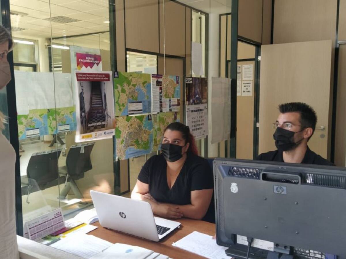 Entra en funcionamiento el servicio de atención al turista extranjero en la comisaría de la Policía Nacional