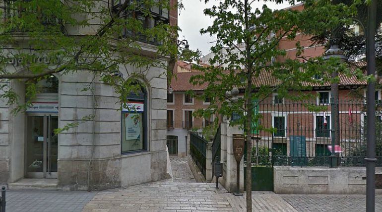 Pasaje de Dulcinea, que conduce a la Casa de Cervantes, en Valladolid