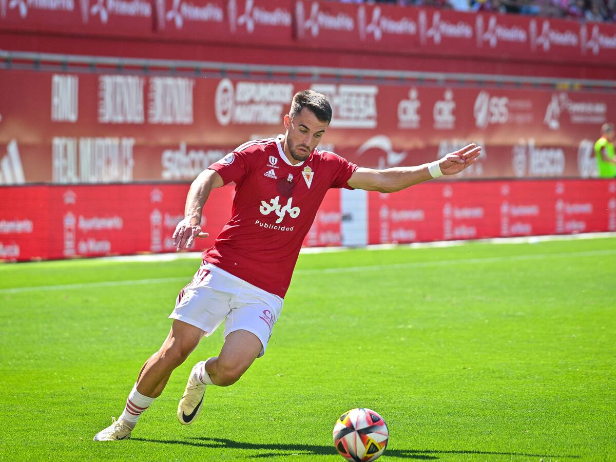 Los calendarios del final de temporada, una odisea para el Real Murcia