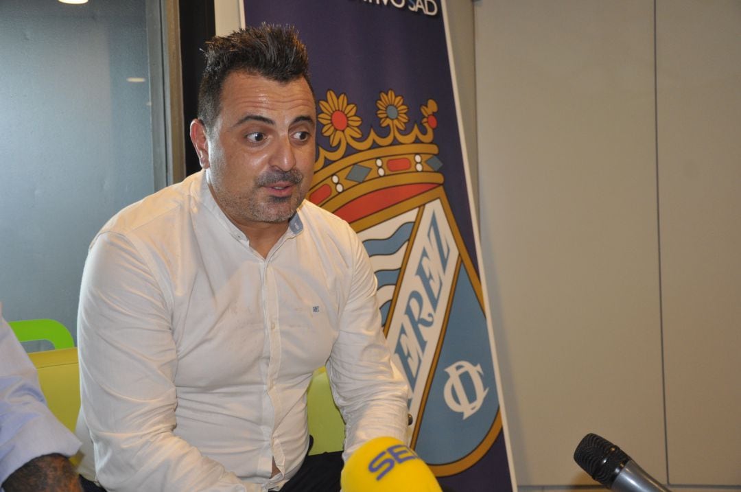 Joaquín Poveda, entrenador del Xerez CD