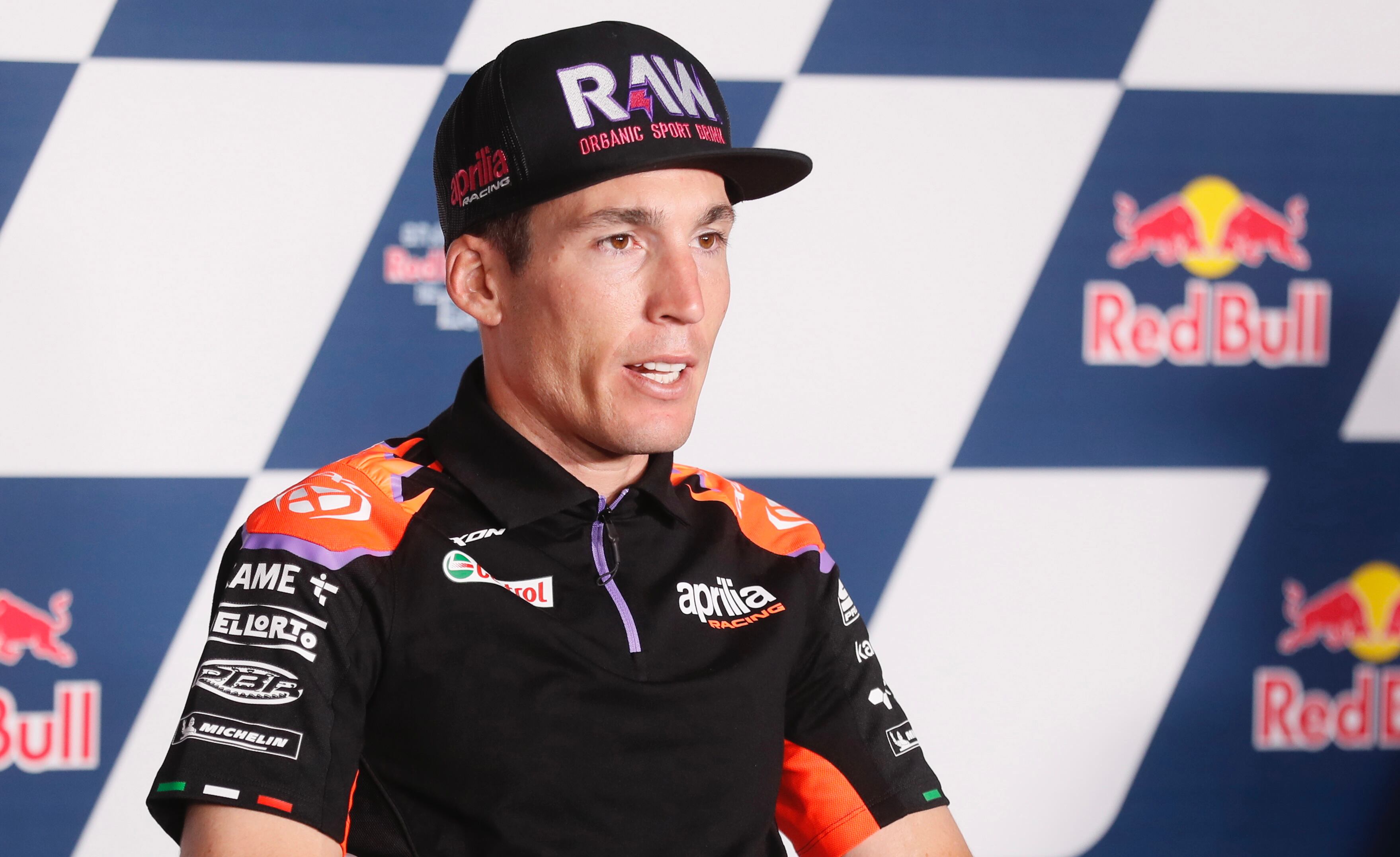 El piloto francés Fabio Quartararo (Yamaha YZR M 1) durante la rueda de prensa ofrecida hoy jueves previa al comienzo del Gran Premio de España de MotoGP, en el circuito &quot;Ángel Nieto&quot; de Jerez de la Frontera (Cádiz), que se celebra este fin de semana EFE/José Manuel Vidal