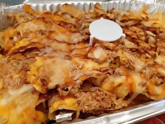 Nachos con pollo y barbacoa de Salsa Chips