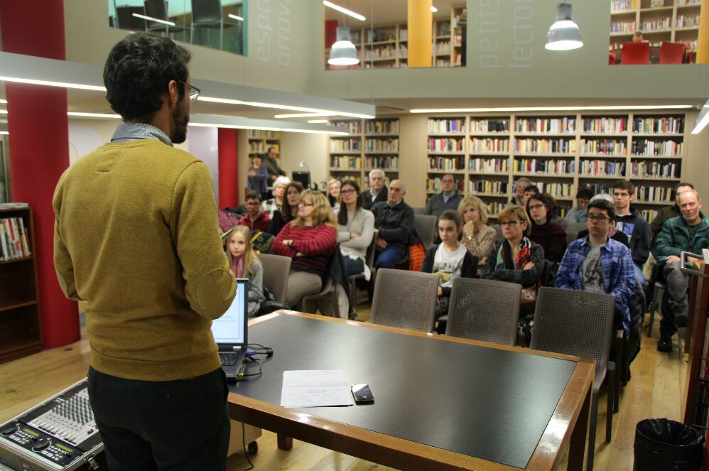 Una activitat a la bibilioteca d'Escaldes. L'espai acollirà el 3 d'abril una presentació general de totes les novetats literàries en català editades a Andorra