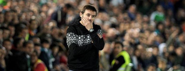 Julio Cobos, durante el partido de Copa ante el Barça