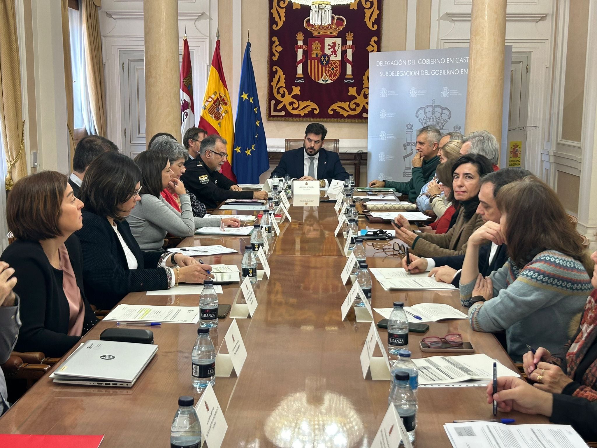 Comisión de asistencia al subdelegado