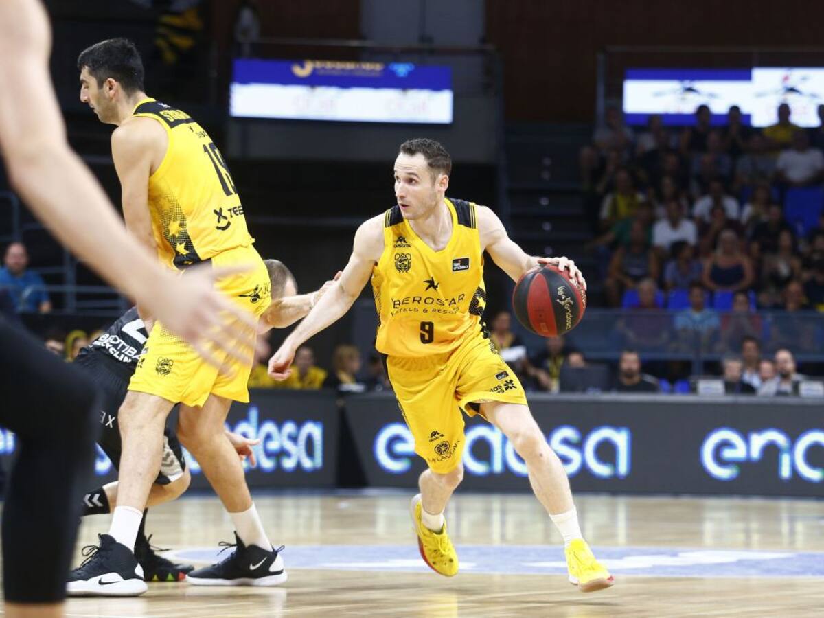La falta de acierto pasa factura al Canarias (67-81)