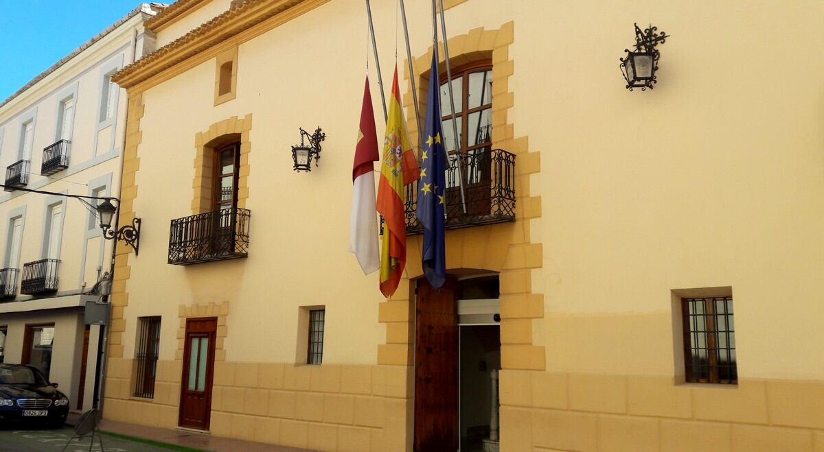 Exterior del Ayuntamiento de Caudete