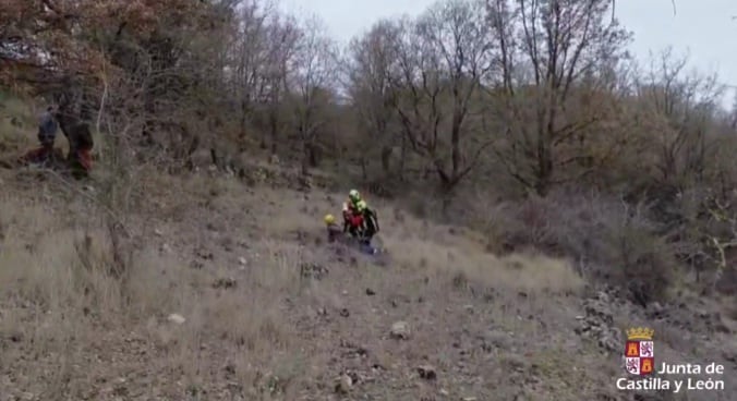 El grupo de rescate, en acción