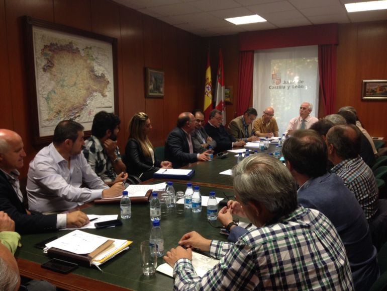 Reunión mantenida en la Delegación de la Junta