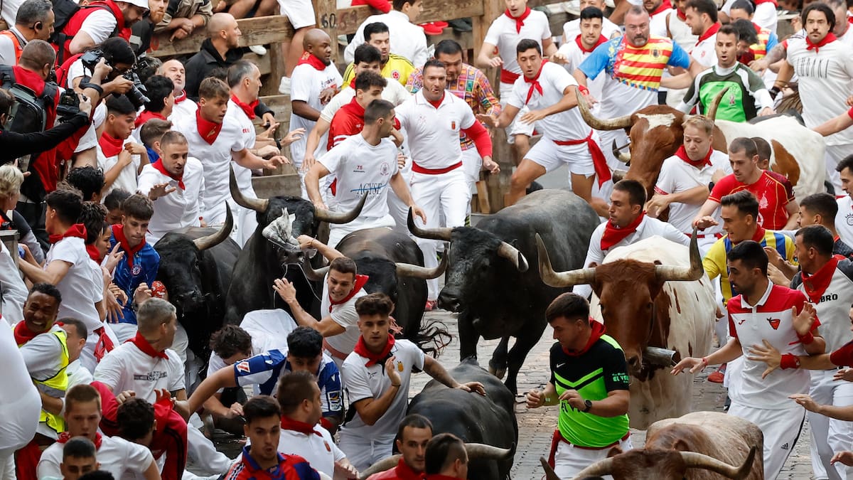 Así ha sido el octavo encierro de San Fermín 2025: carrera limpia y veloz de los Miura