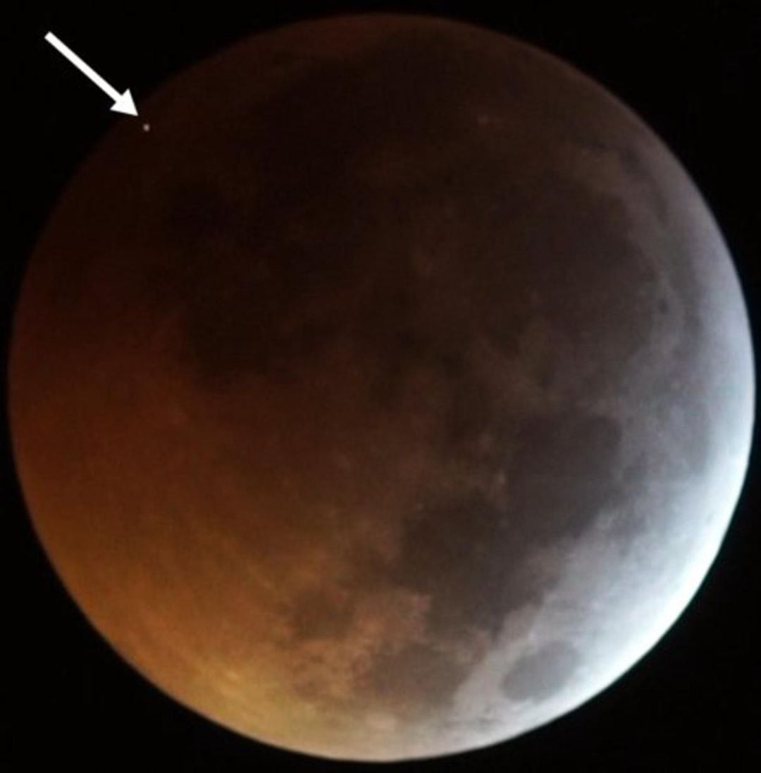 Impacto en la luna durante el eclipse, el pasado 21 de enero.