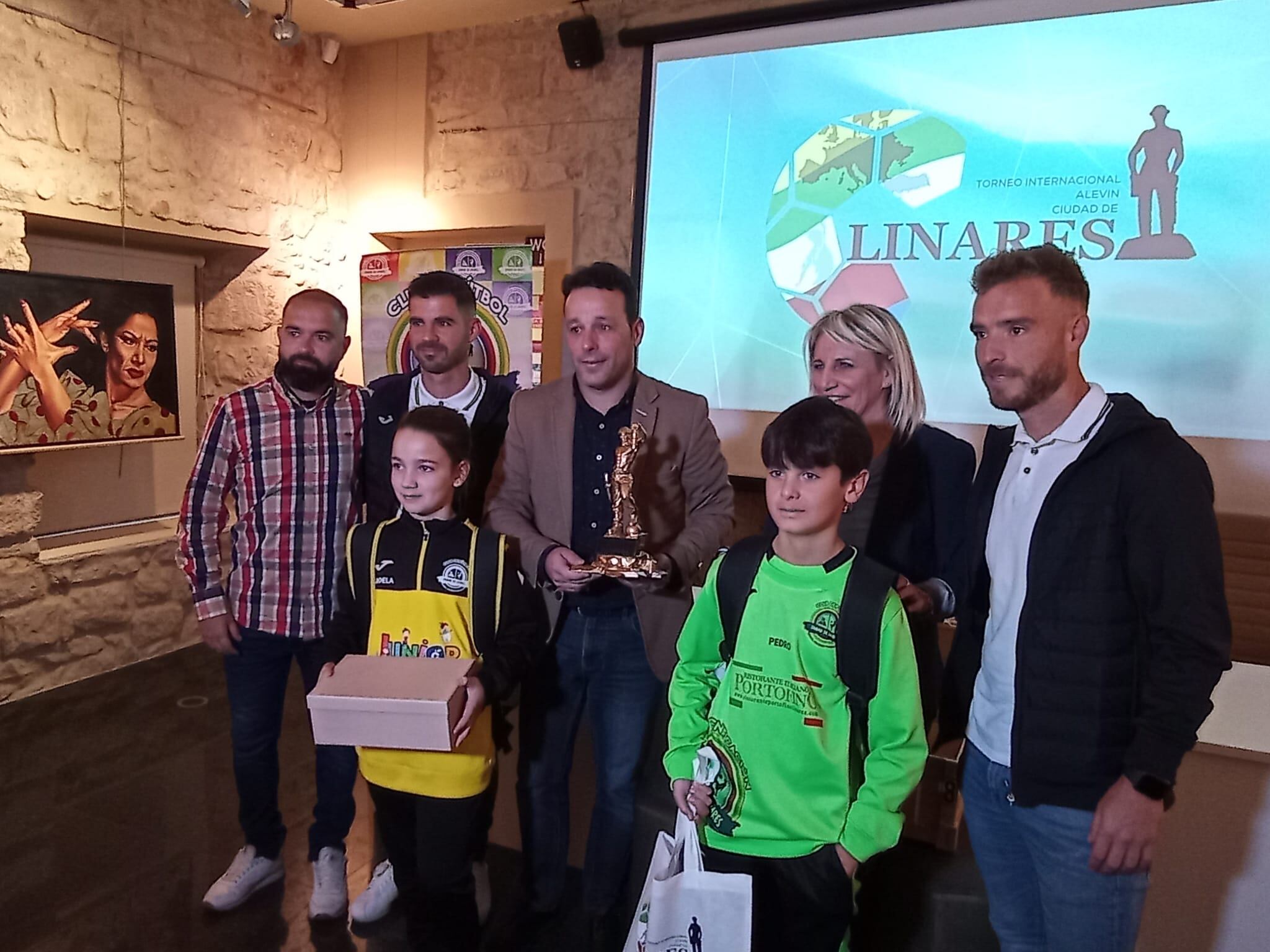 Presentación del Torneo Internacional Alevín Ciudad de Linares.