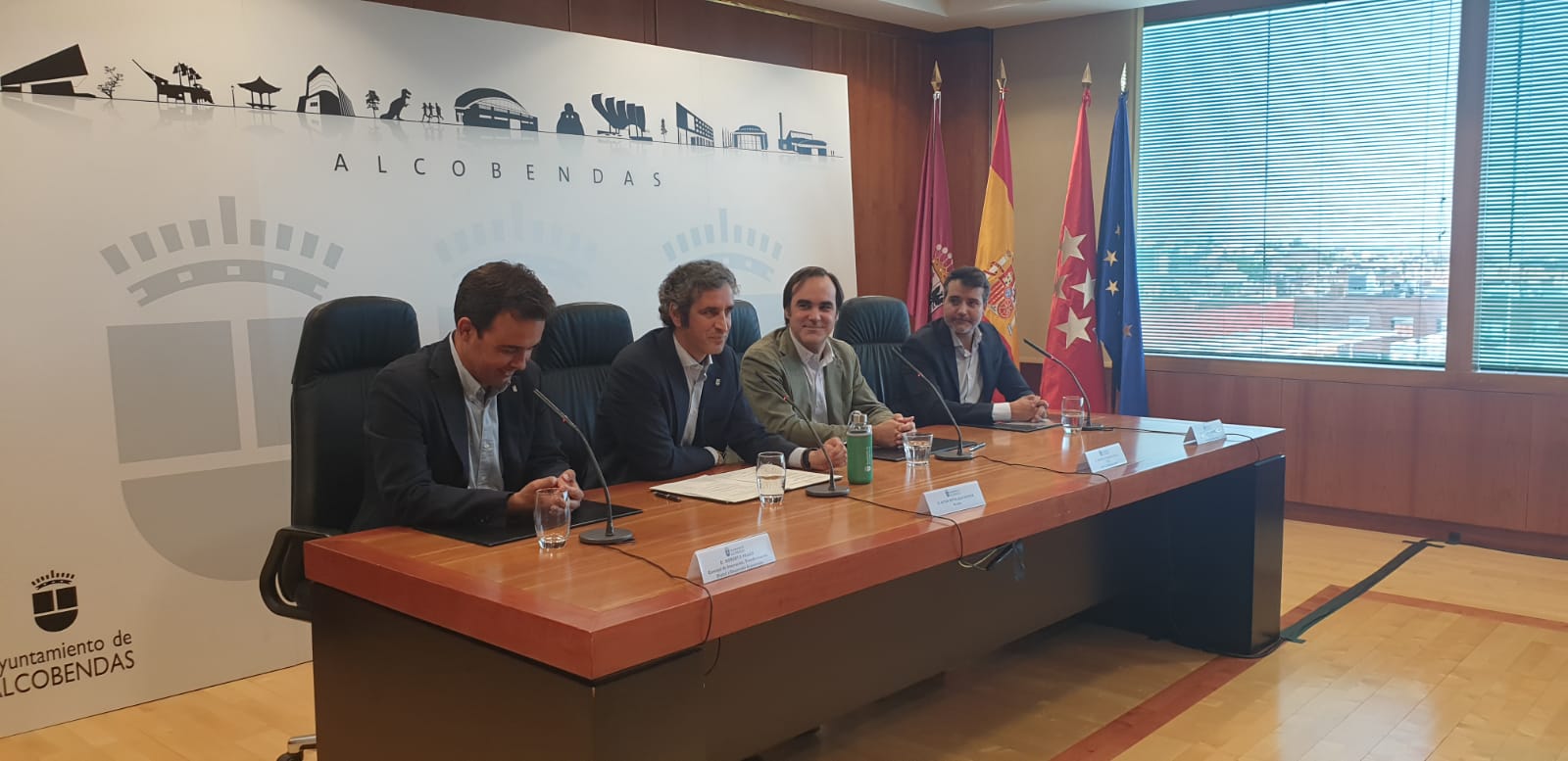 Firma del &quot;Pacto Huella Cero&quot; de Alcobendas