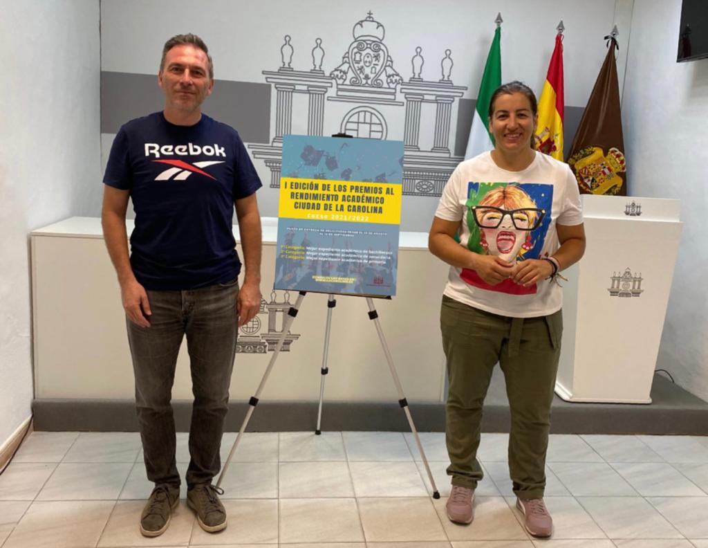 Presentación de los &#039;I Premios al Rendimiento Académico Ciudad de La Carolina&#039;.