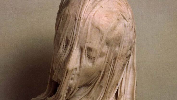 "Busto de mujer con velo"