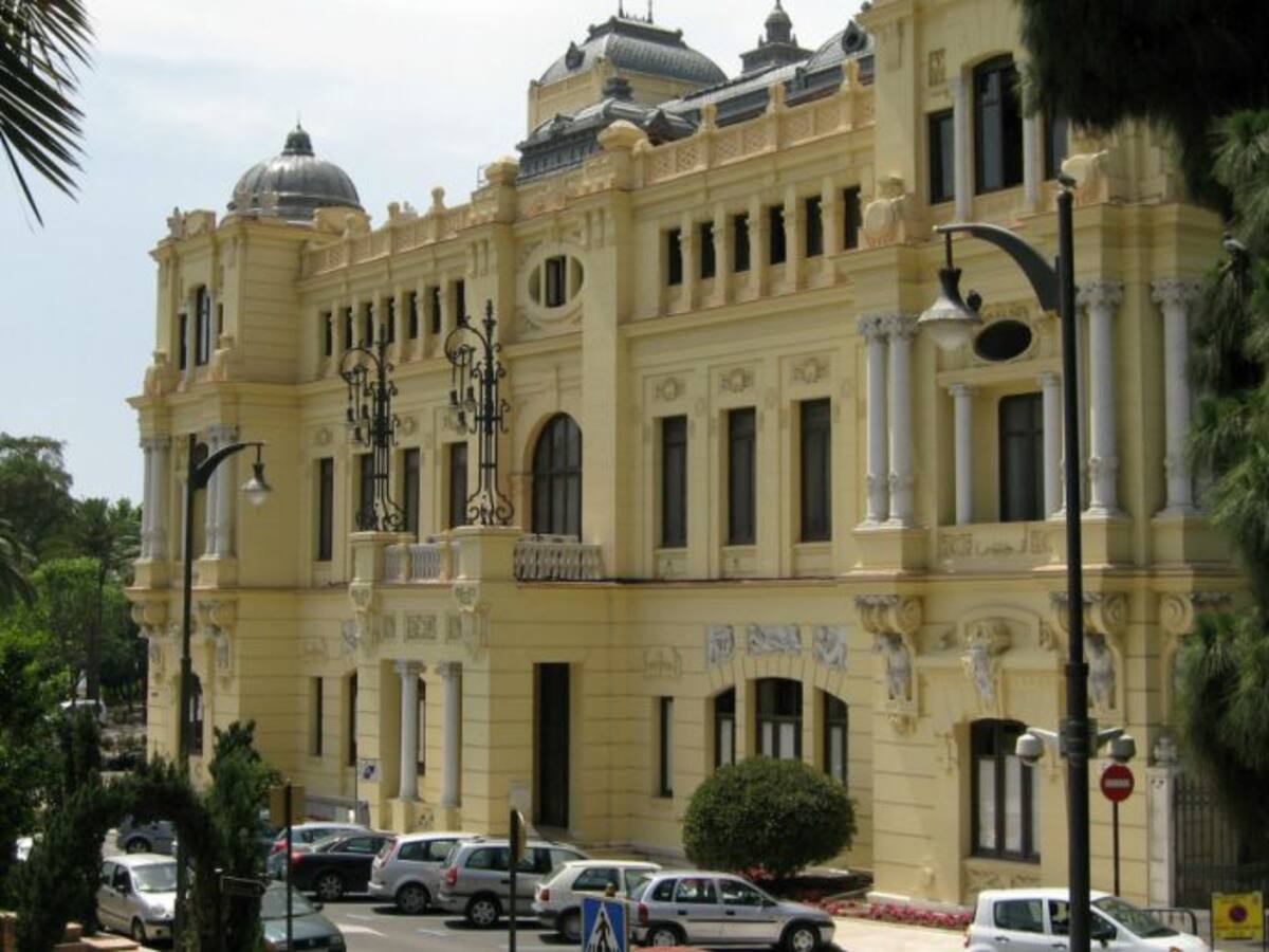 El ayuntamiento de Málaga aprueba la prórroga del presupuesto de 2016