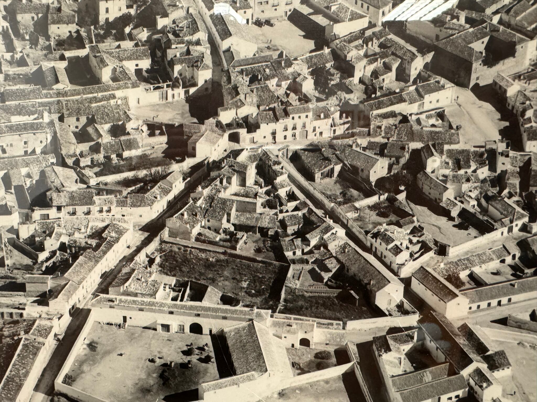 Solar sobre el que situaría el Mercado Municipal de Belmonte en la década de 1970. Fuente: Vestal Etnografía S.L.