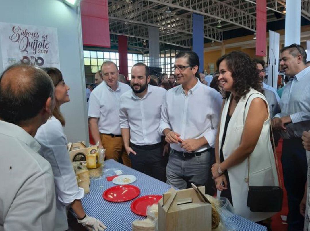 José Manuel Caballero en uno de los stand de &#039;Sabores del Quijote&#039;