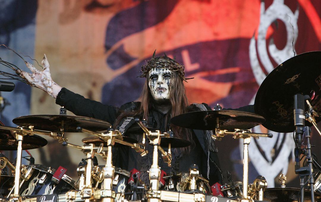 Fallece a los 46 años el exbatería de Slipknot, Joey Jordison.