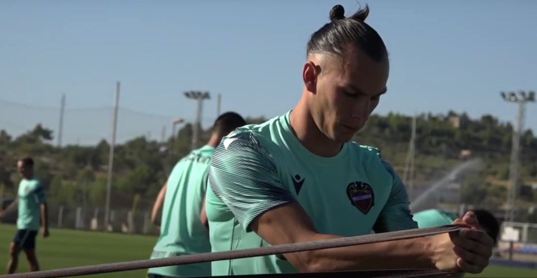 Primer entrenamiento del Levante 20-21.