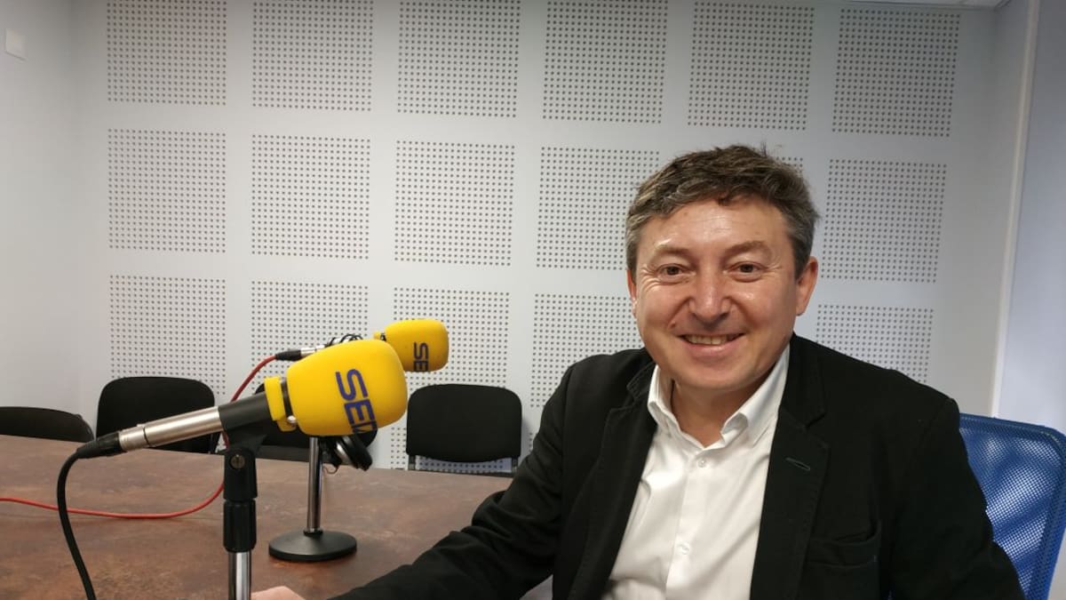 Samuel Folgueral no descarta cualquier pacto por un 'gobierno fuerte'