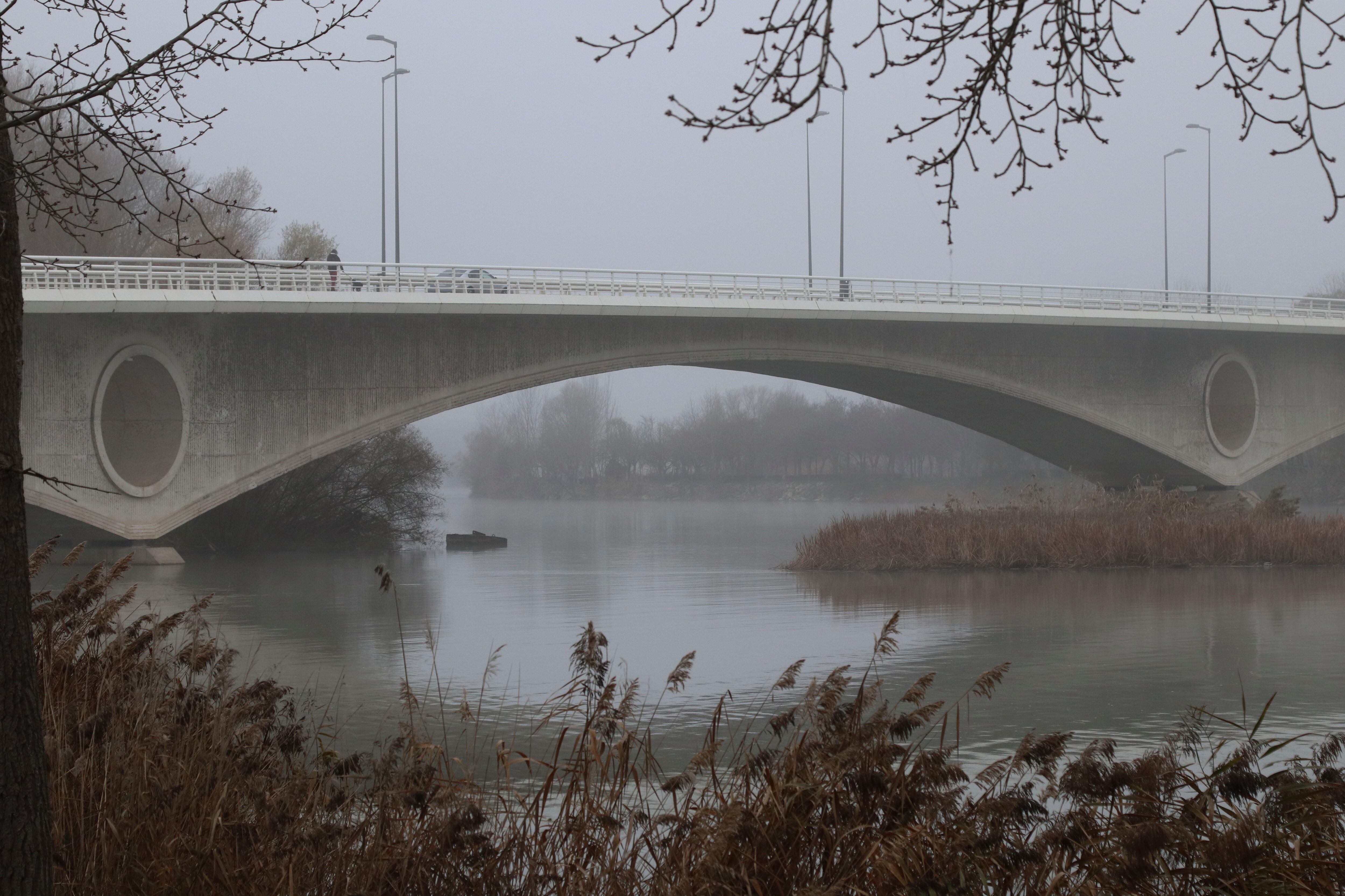 Vista de la niebla en Zamora este miércoles. EFE/ Mariam A. Montesinos