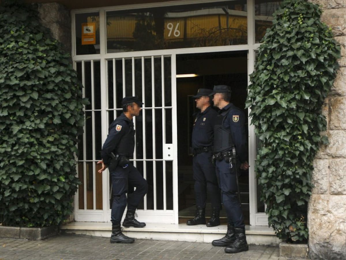 El juez ordena detener al presunto cabecilla de la trama del 'narcopolicía' hasta que decida el lunes si le envía a prisión provisional