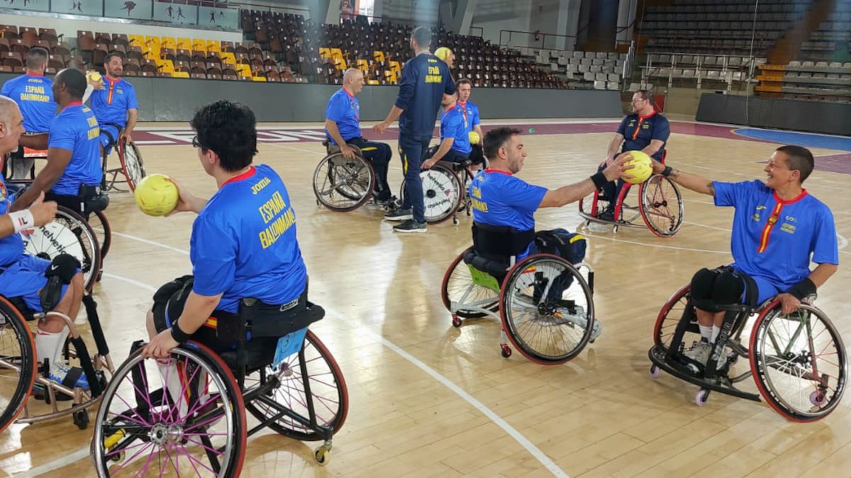La Otra Cara del Deporte Leonés: El exademarista Óscar Perales vuelve a León como seleccionador de balonmano en silla de ruedas (25/03/2026)