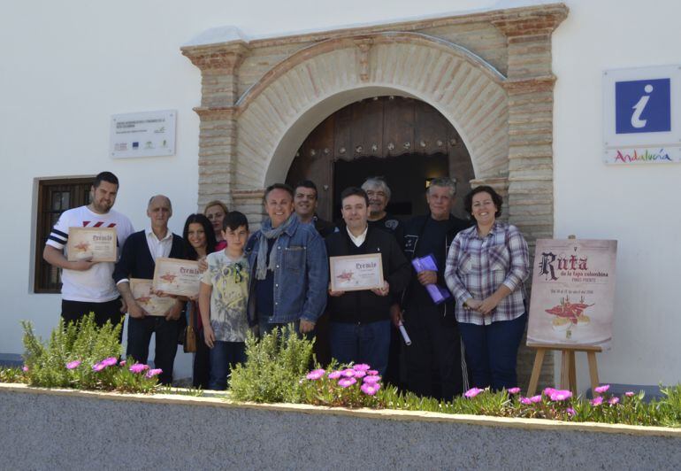 Entrega de premios de la Ruta de la Tapa Colombina de Pinos Puente(Granada)