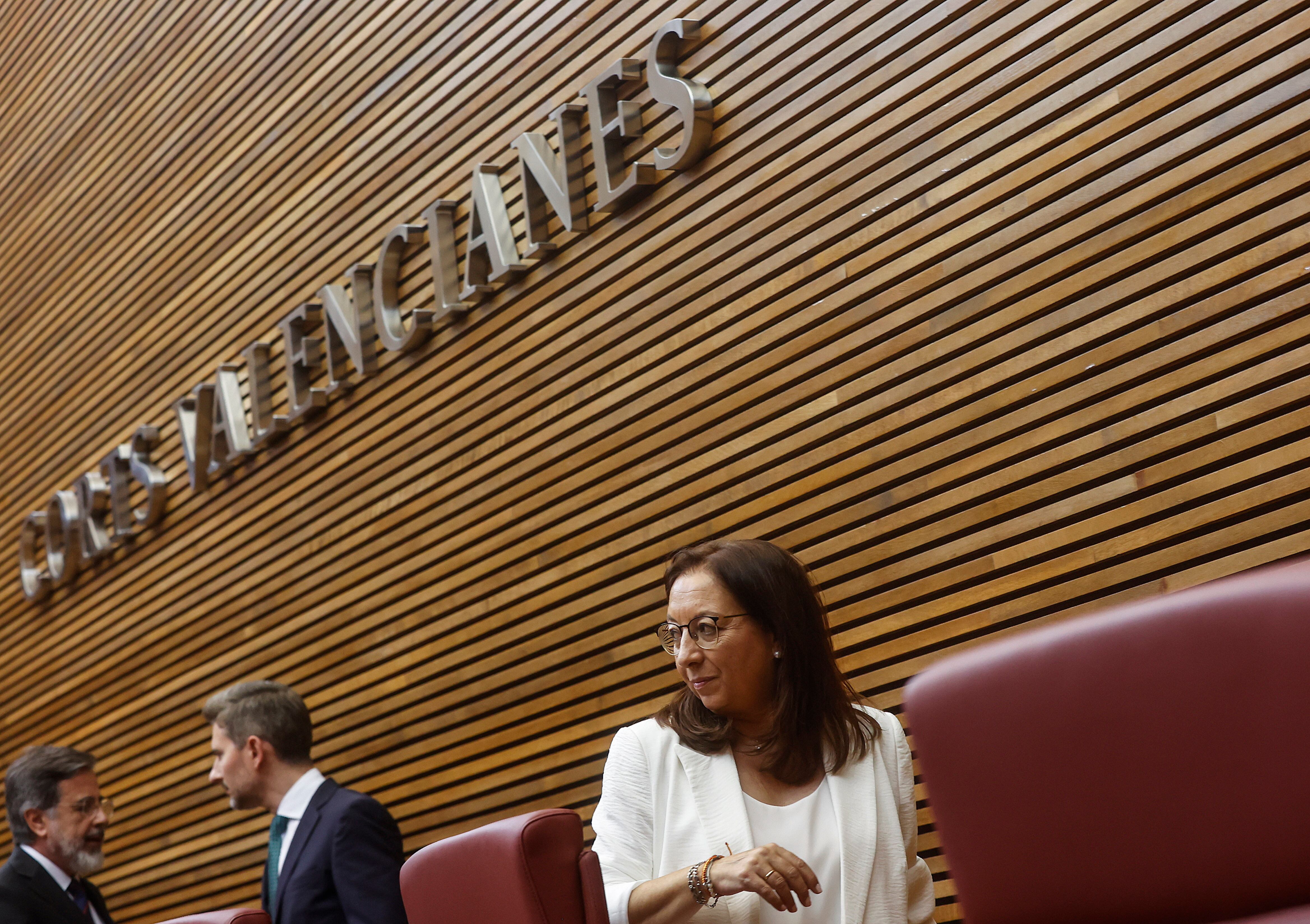 La presidenta de las Cortes Valencianas, Llanos Massó 