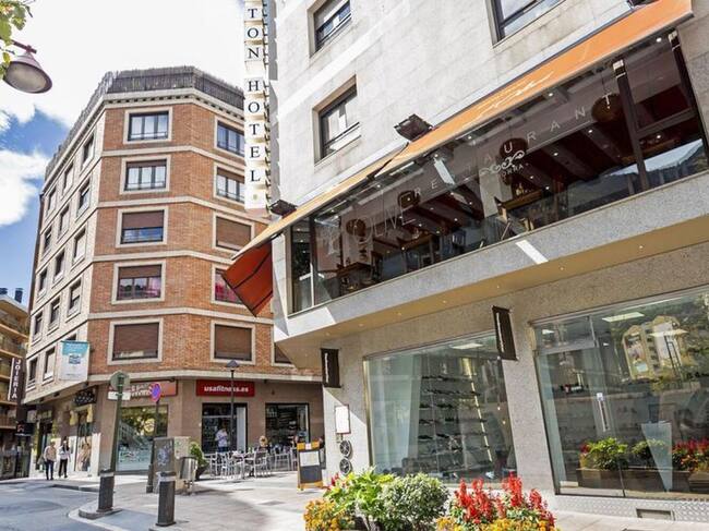 Els hotelers celebren la pressa per incloure treballadors en ERTO.