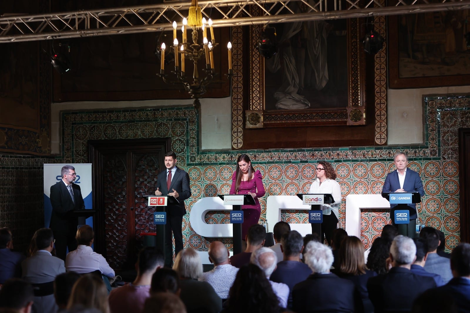 Los aspirantes a la alcaldía de Gandia, en el Debate
