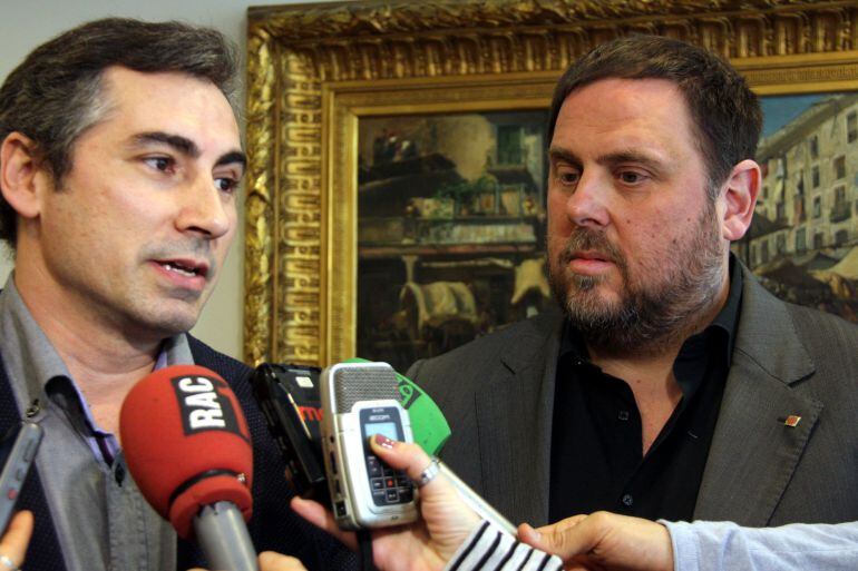 El vicepresident del Govern, Oriol Junqueras, i el president de la Taula d'Entitats del Tercer Sector Social