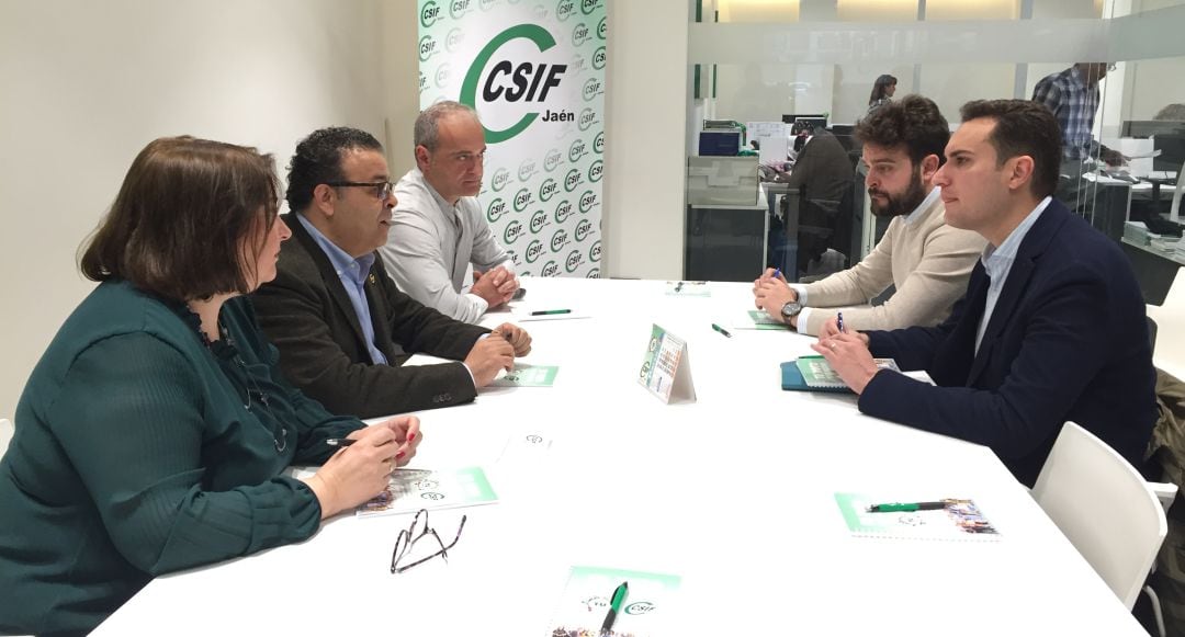 CSIF durante su reunión con miembros del PSOE