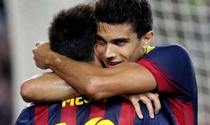 Bartra celebra un gol del Barça con Messi