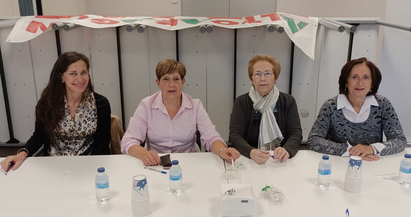 Teresa Iguácel Bernues, Pilar Lacasa Ara, Laura Lanaspa Lasaosa y Alicia Franco Rabanaque