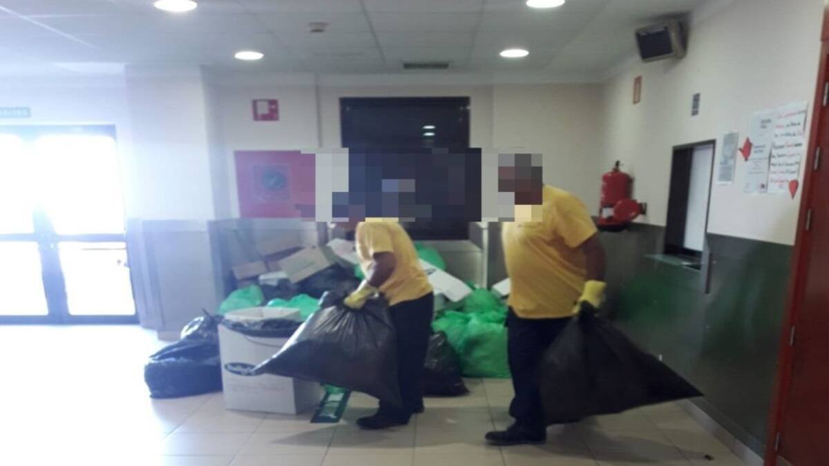 "Mi mujer y yo hemos vivido de la caridad de nuestra familia"