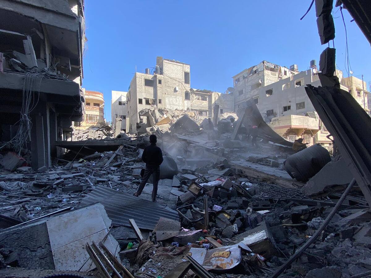 Najat El Hachmi: "Israel no podrá vivir en paz"