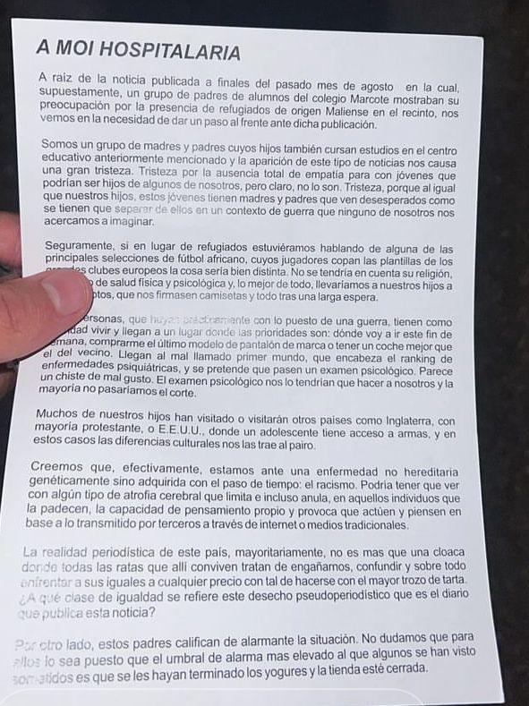 Primera página del escrito de madres y padres del colegio Marcote de Mondariz-Balneario.