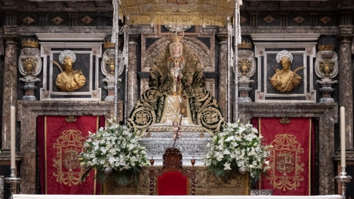 La Virgen de los Reyes se repone al culto y la Capilla Real se reabre este Miércoles de Ceniza