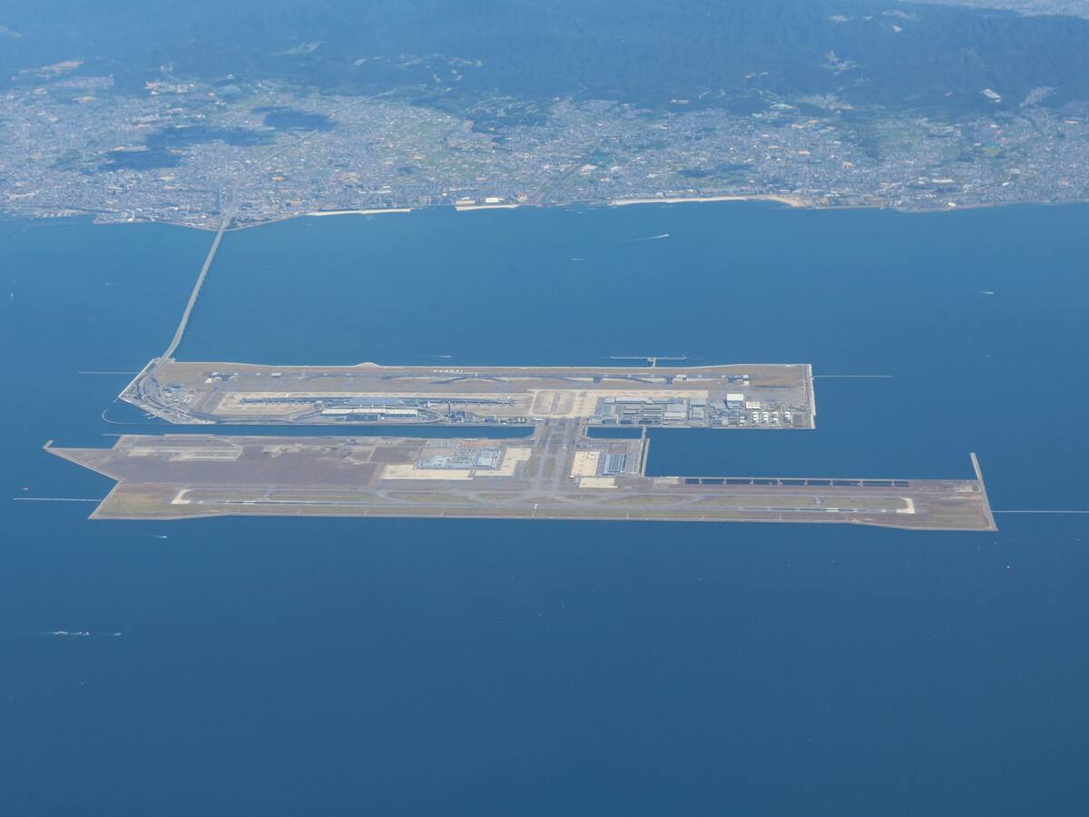 El único aeropuerto del mundo sobre dos islas artificiales se hunde: los ingenieros aceptan el reto de salvarlo