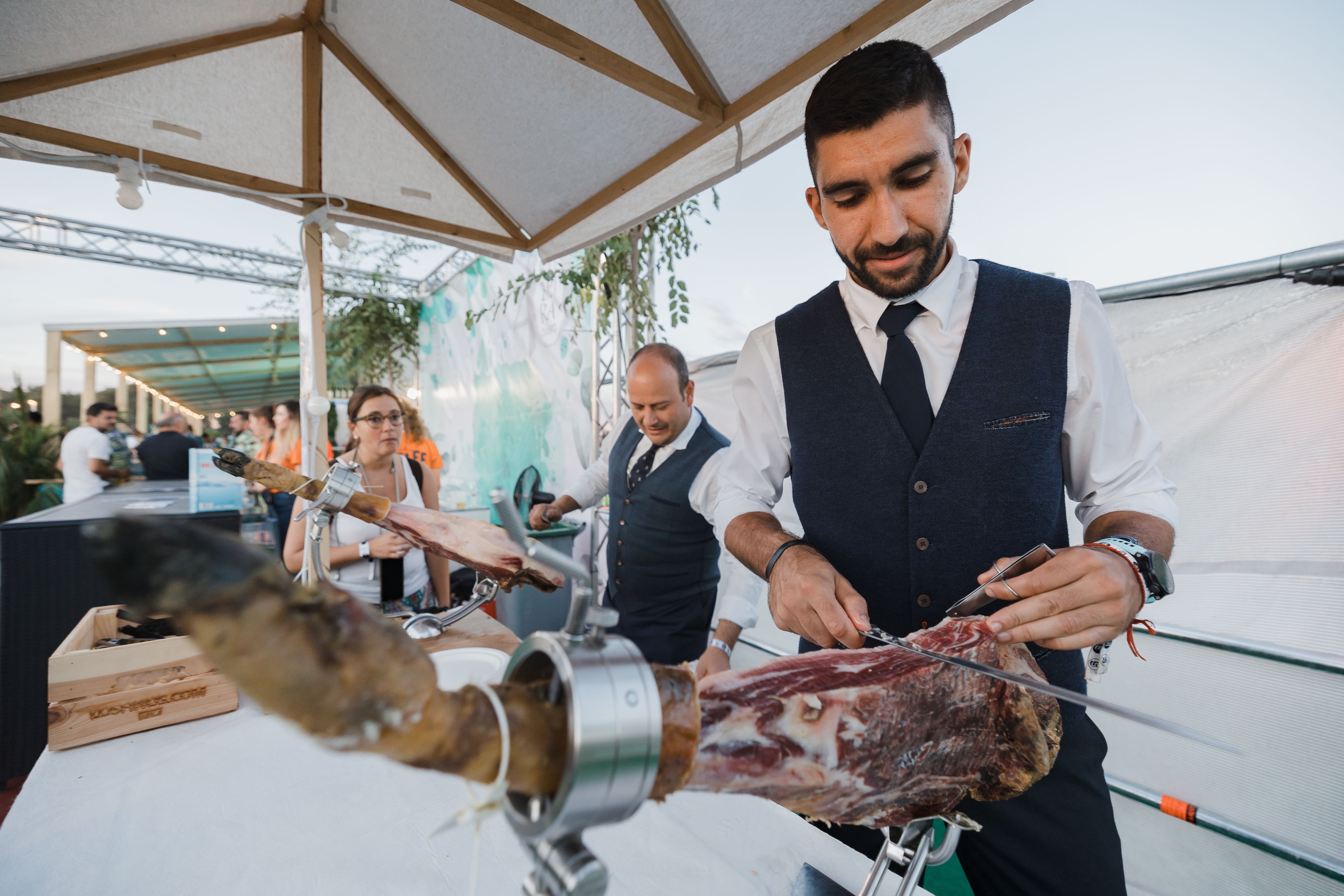 Cortadores de jamón en Sonorama Ribera