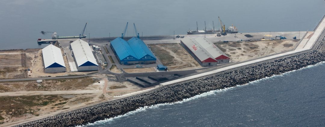 Puerto Exterior de Punta Langosteira