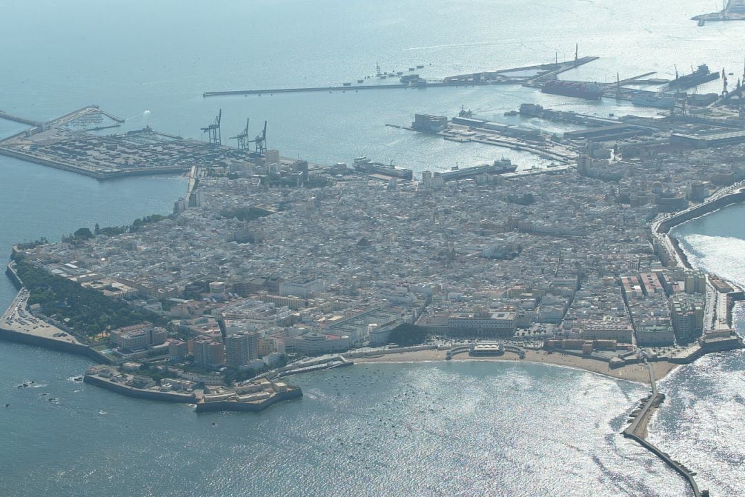 Vista aéra del casco antiguo de Cádiz