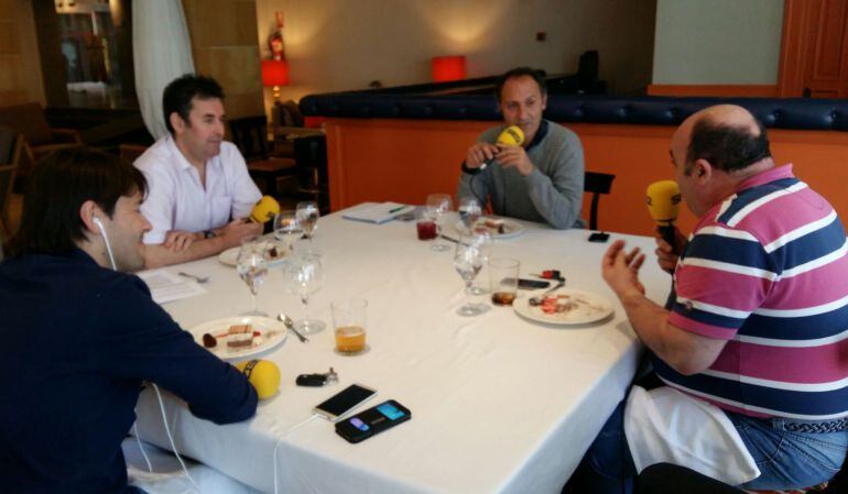 De izquierda a derecha, Miguel Ángel Chazarri, Florencio Ordóñez, Santiago Ortega y Javier León