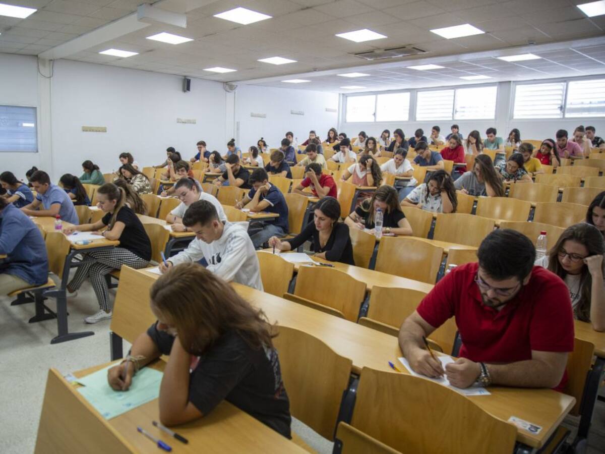 La Comisión Organizadora de la EBAU de Castilla y León ratifica los exámenes del 1 al 3 de julio