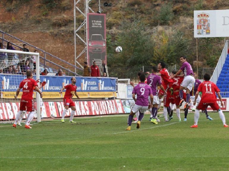 El Cf Talavera se impuso por 0-1 al Guadalajara en la primera vuelta de la liga.